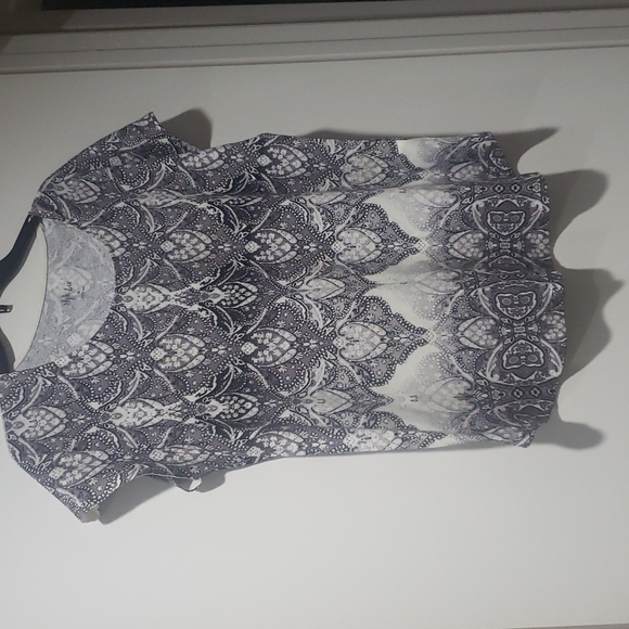 Top - Picture 6 of 8